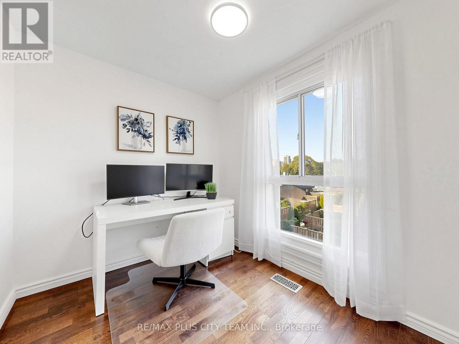 60 Tangle Briar Way, Toronto, Ontario M2J 2M4 - Photo 21 - C13537692
