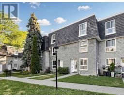 60 TANGLE BRIAR WAY, Toronto, Ontario