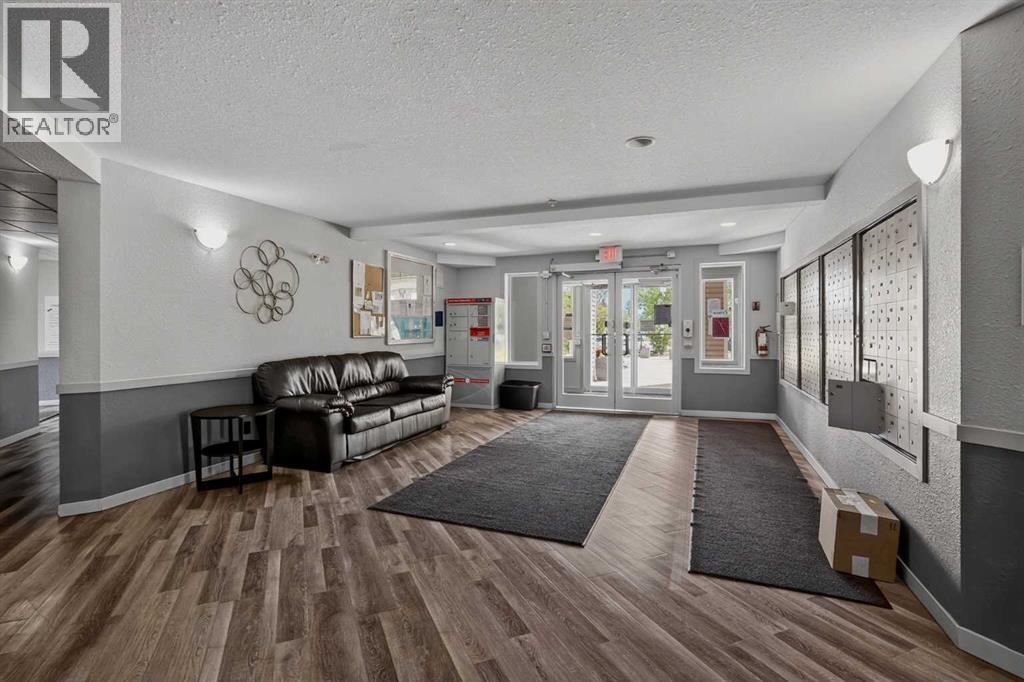 341, 1717 60 Street SE, Calgary, Alberta  T2A 7Y7 - Photo 3 - A2326434