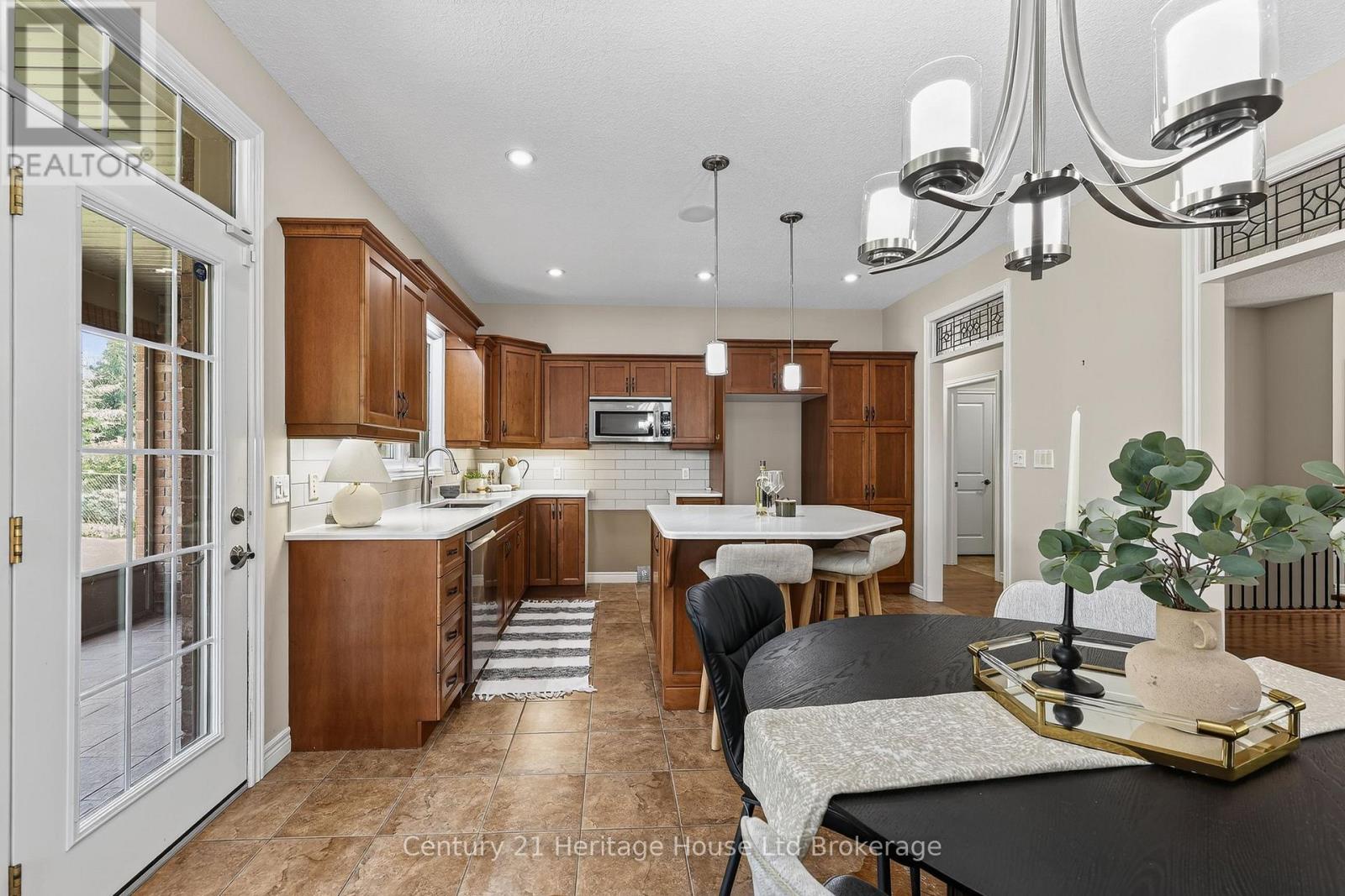 927 Ridgewood Drive W, Woodstock, Ontario  N4T 0A6 - Photo 14 - X13537402