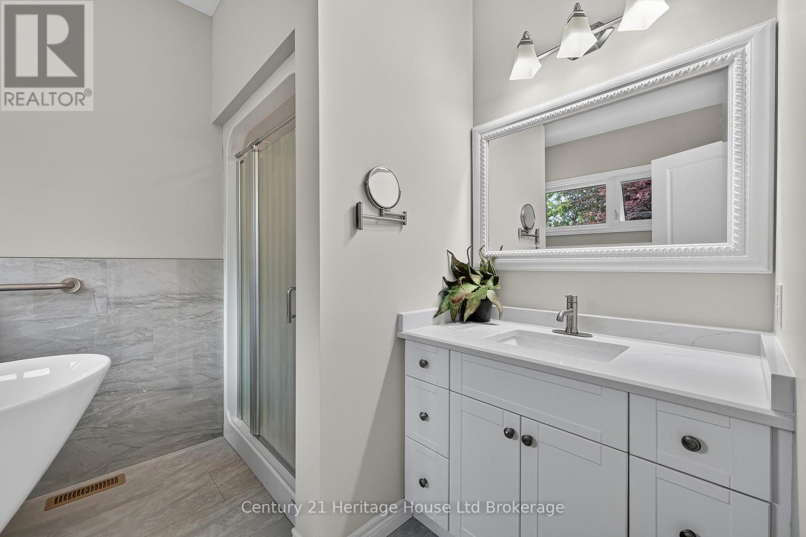 927 Ridgewood Drive W, Woodstock, Ontario  N4T 0A6 - Photo 24 - X13537402