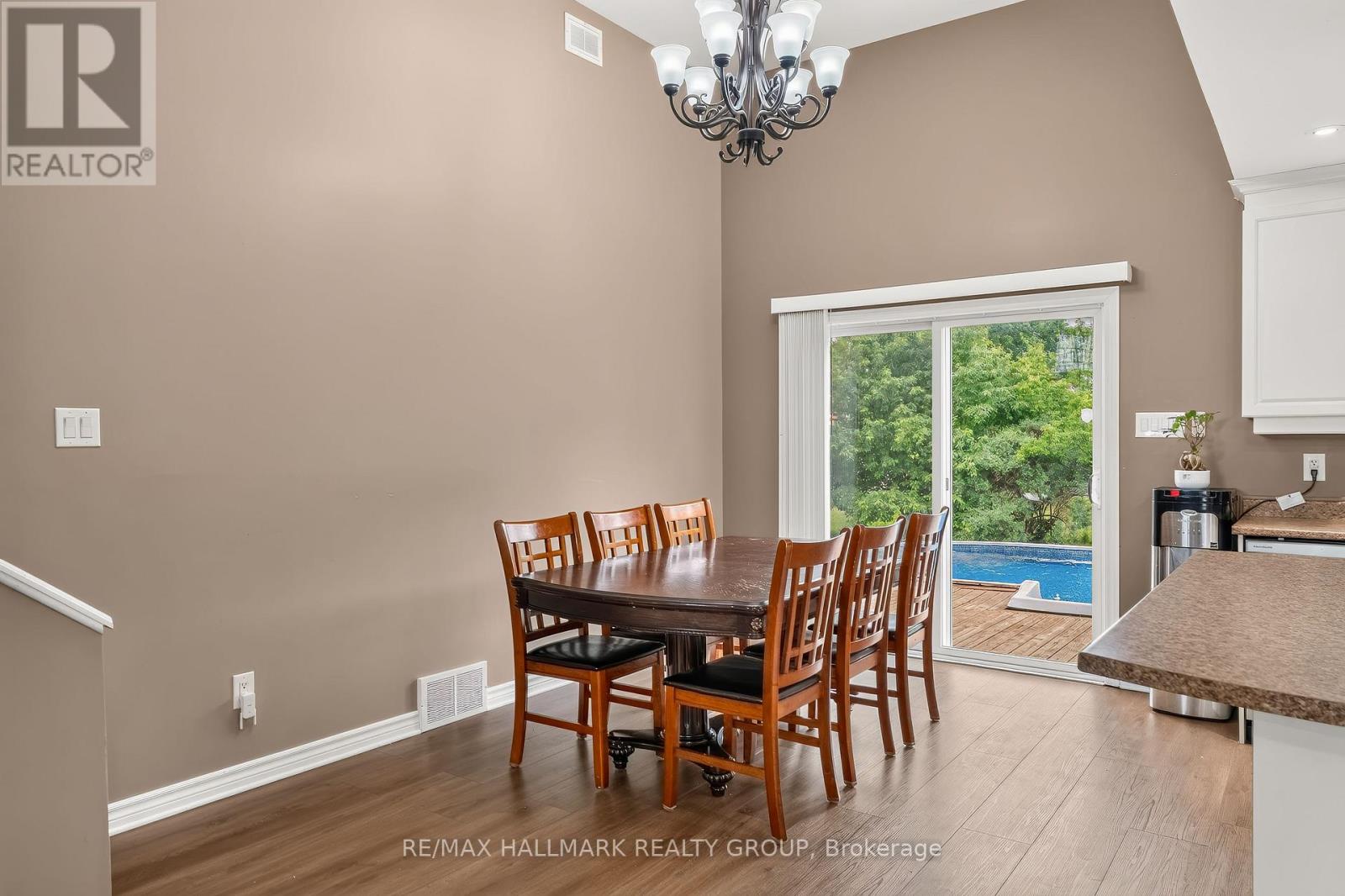 4300 Schell Street, South Dundas, Ontario  K0C 2H0 - Photo 11 - X13537340