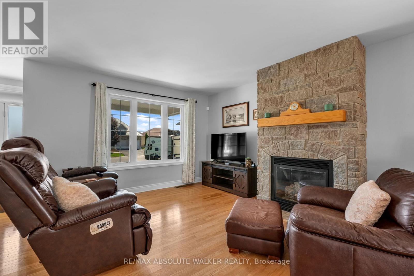 8 Settlement Lane, Russell, Ontario  K4R 0A4 - Photo 6 - X13537678