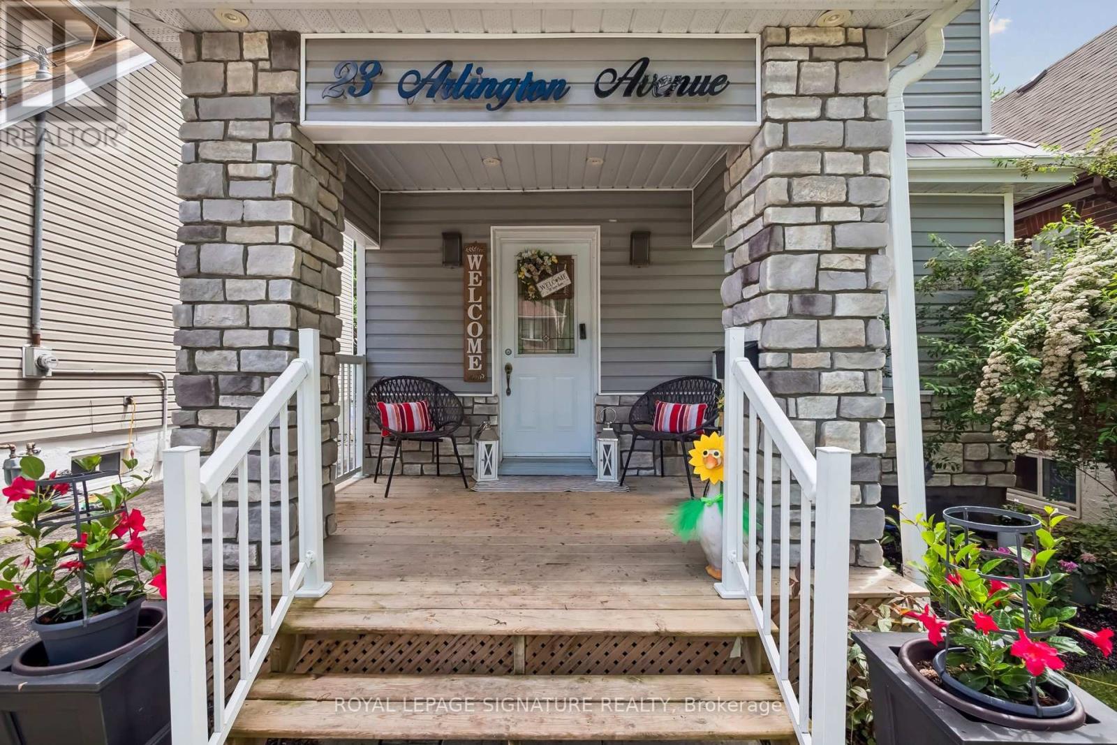 23 ARLINGTON AVENUE, Oshawa, Ontario