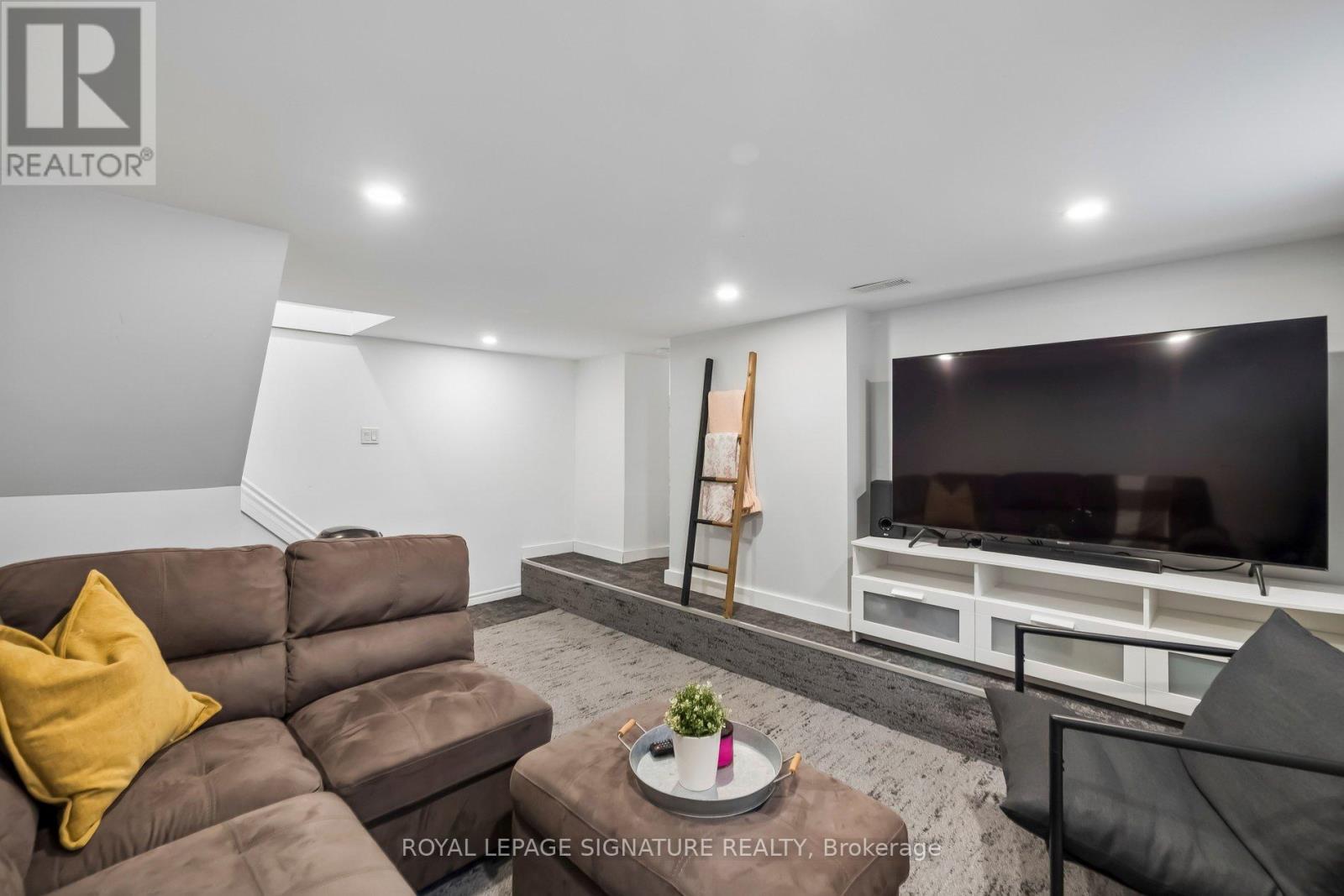 23 Arlington Avenue, Oshawa, Ontario  L1G 2N3 - Photo 10 - E13537368