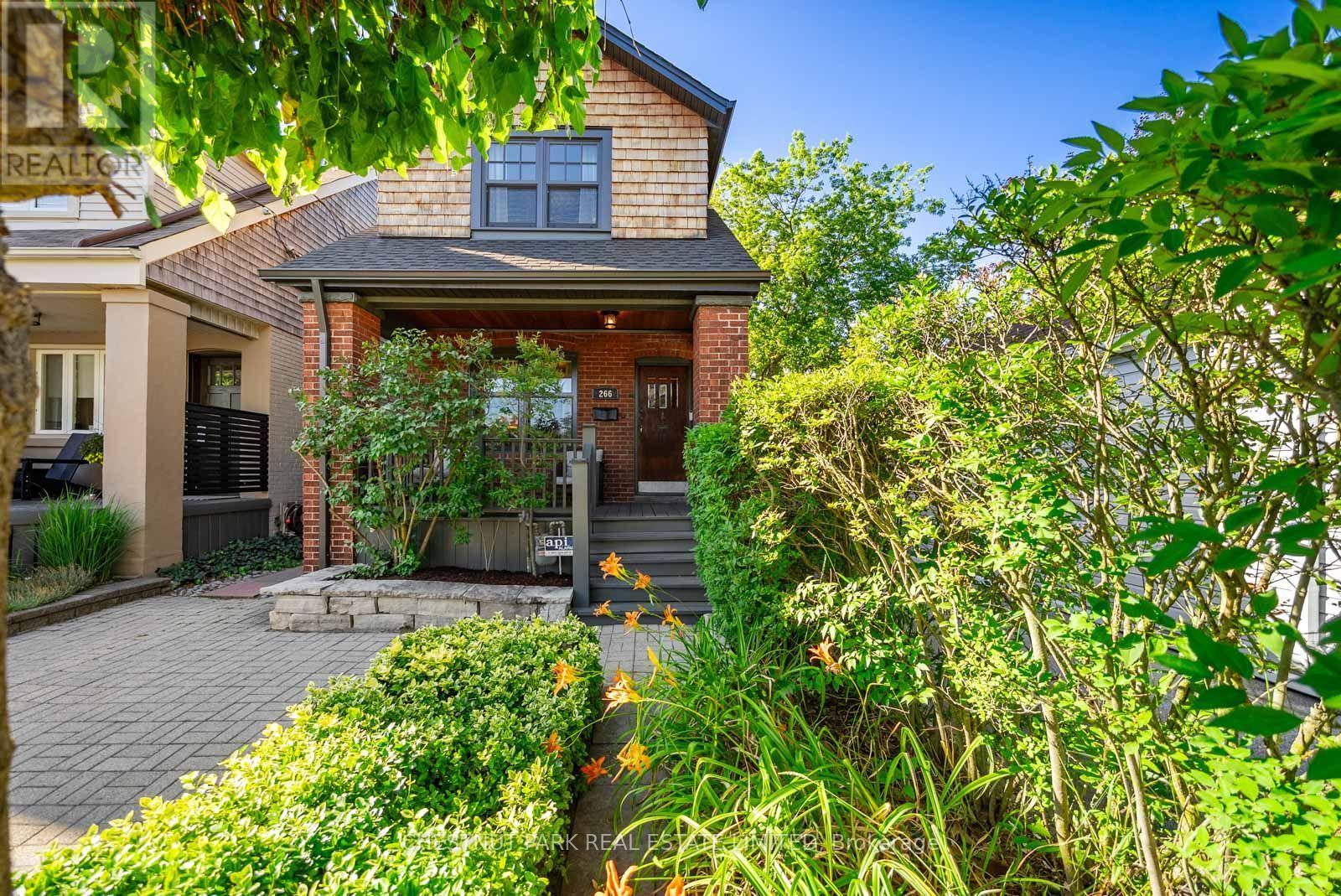 266 QUEENSDALE AVENUE, Toronto, Ontario