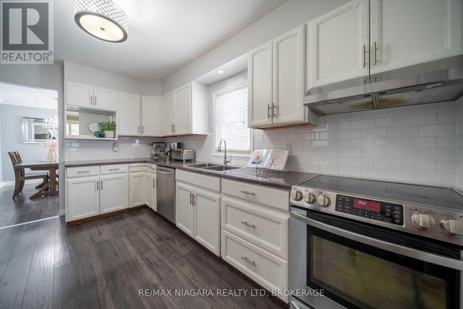 33 Bloomfield Avenue, St. Catharines, Ontario  L2P 1X2 - Photo 14 - X13537322
