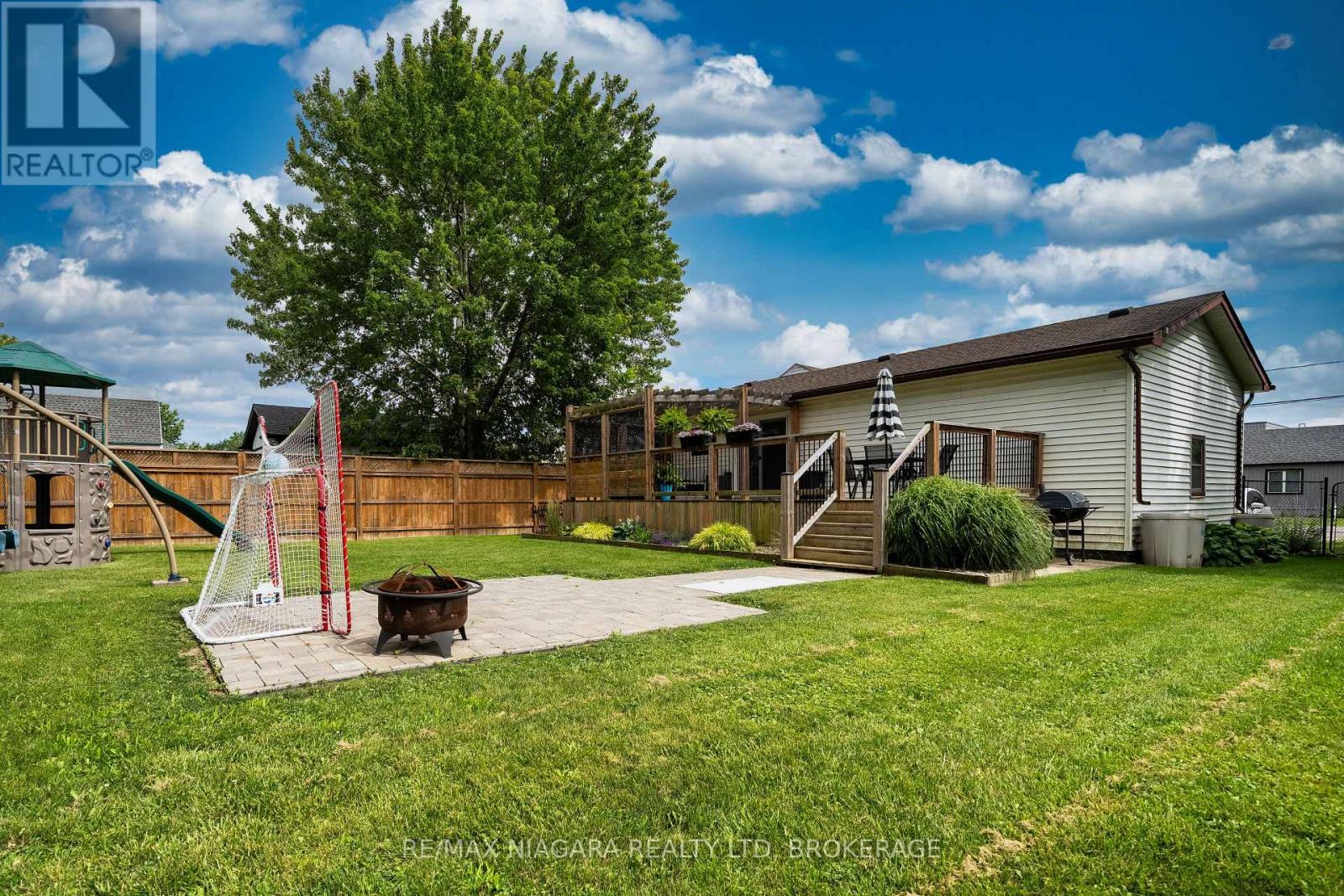 33 Bloomfield Avenue, St. Catharines, Ontario  L2P 1X2 - Photo 37 - X13537322