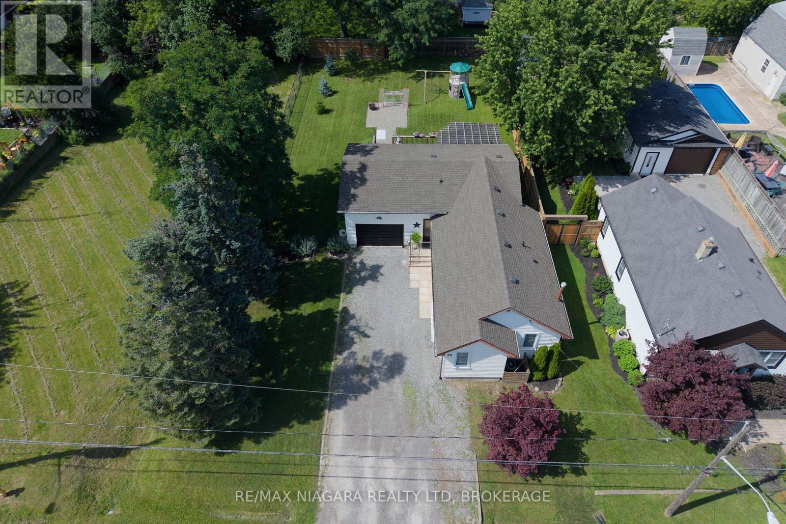 33 Bloomfield Avenue, St. Catharines, Ontario  L2P 1X2 - Photo 40 - X13537322