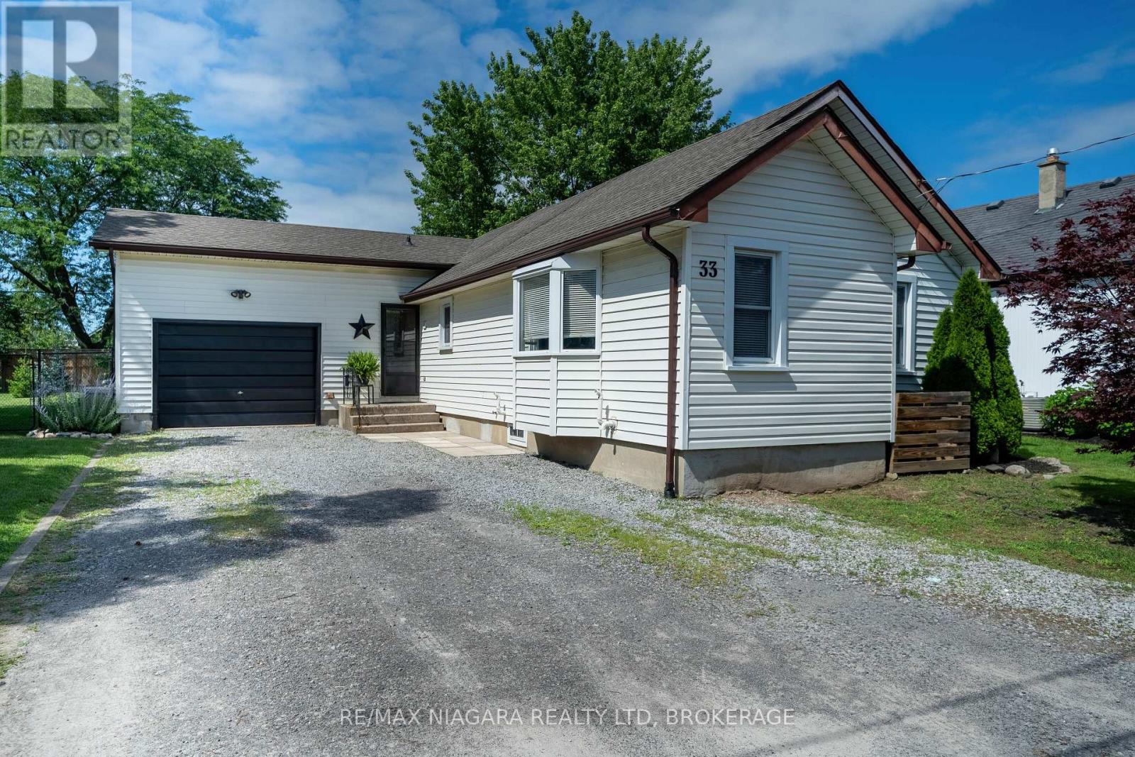 33 Bloomfield Avenue, St. Catharines, Ontario  L2P 1X2 - Photo 43 - X13537322