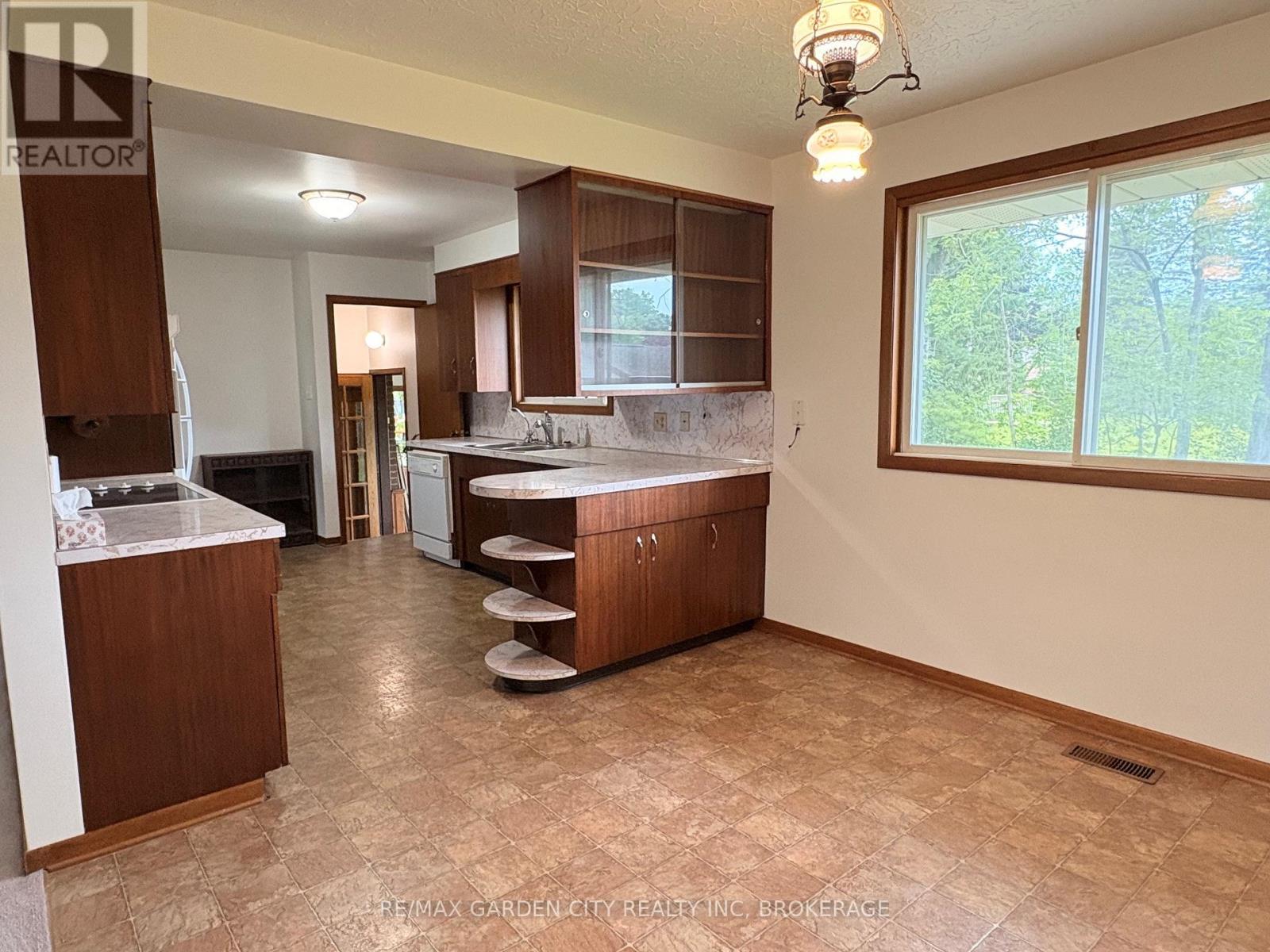 51 Bacon Lane, Pelham, Ontario  L3C 3E6 - Photo 9 - X13537646