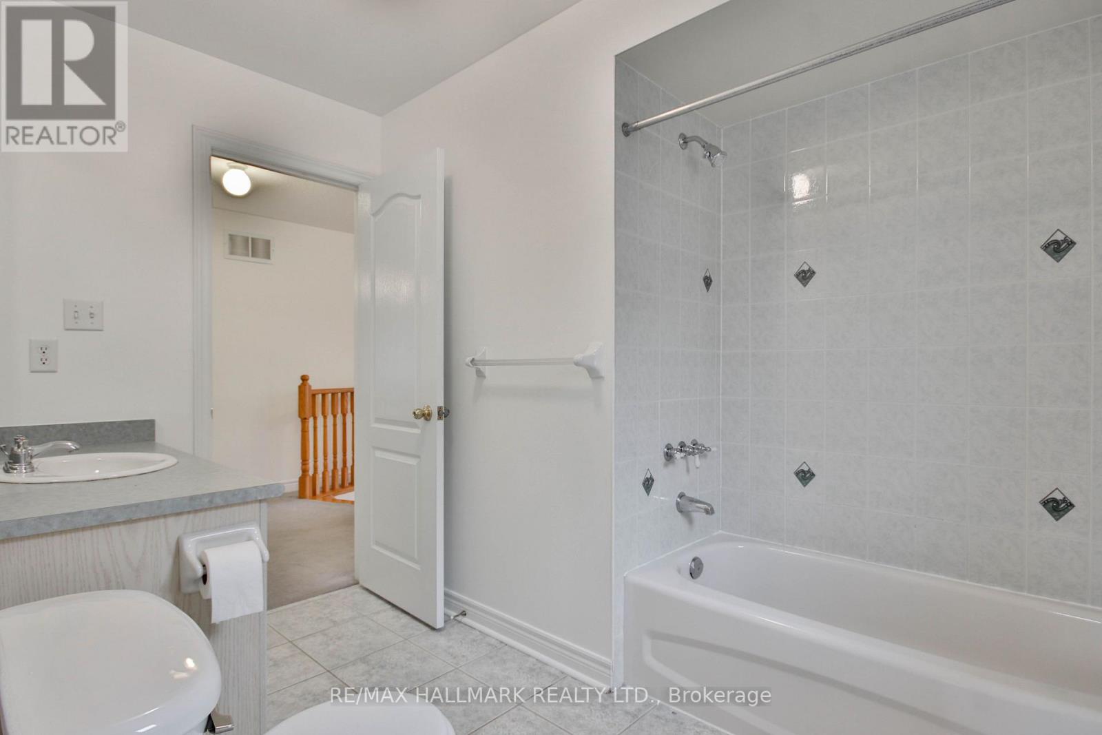 15 Briarglen Road, Markham, Ontario  L6C 2K5 - Photo 37 - N13537522