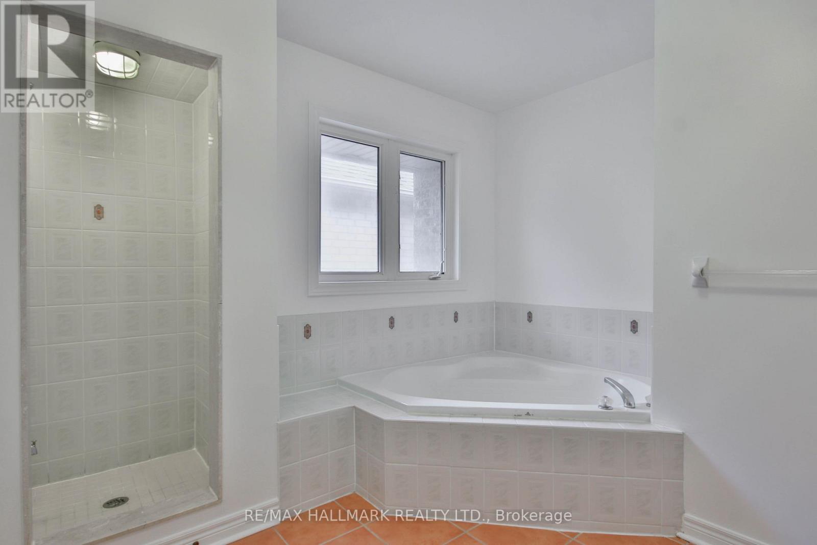 15 Briarglen Road, Markham, Ontario  L6C 2K5 - Photo 46 - N13537522