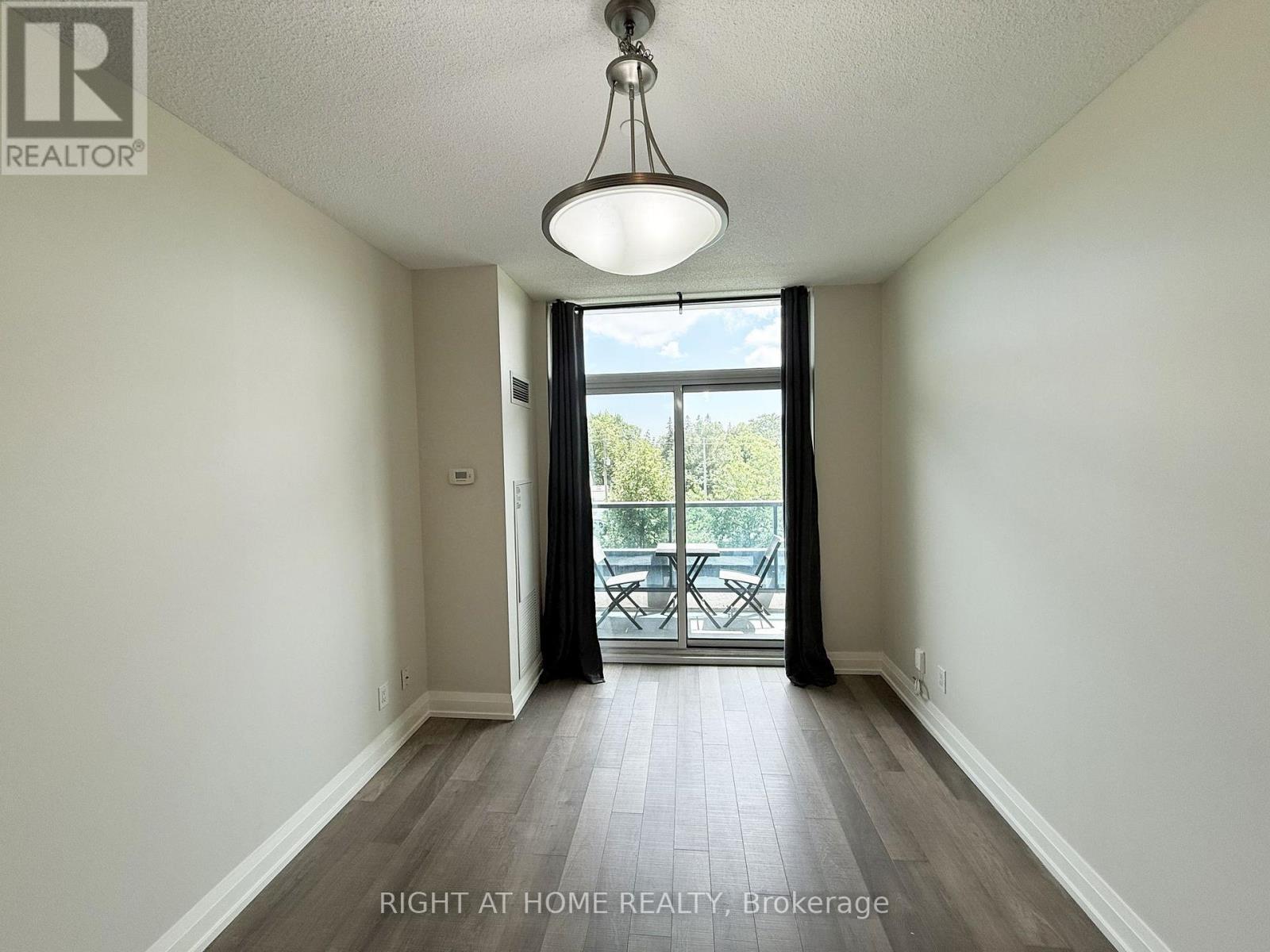 317 - 7165 Yonge Street, Markham, Ontario L3T 0C9 - Photo 2 - N13537546