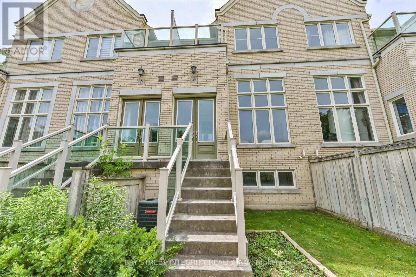 49 Victor Herbert Way, Markham, Ontario  L6C 0N6 - Photo 3 - N13537648