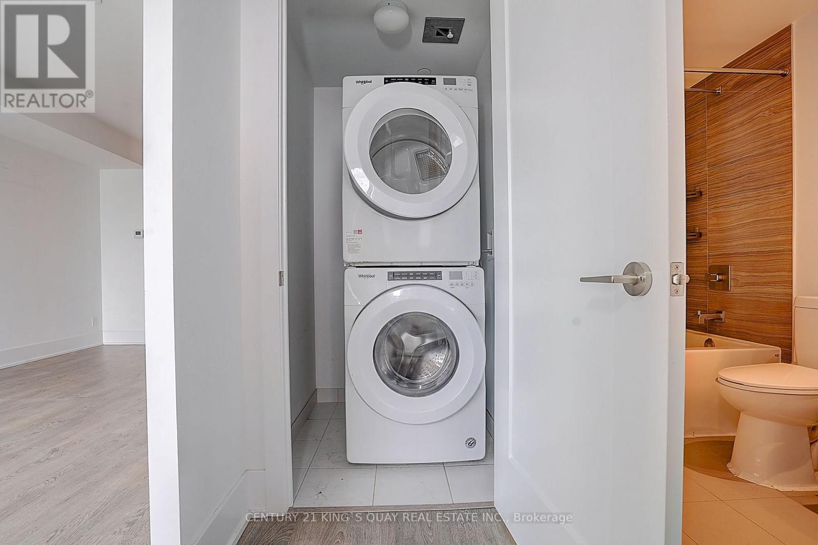 Ph01 - 1 Edgewater Drive, Toronto, Ontario  M5A 1B9 - Photo 16 - C13529564