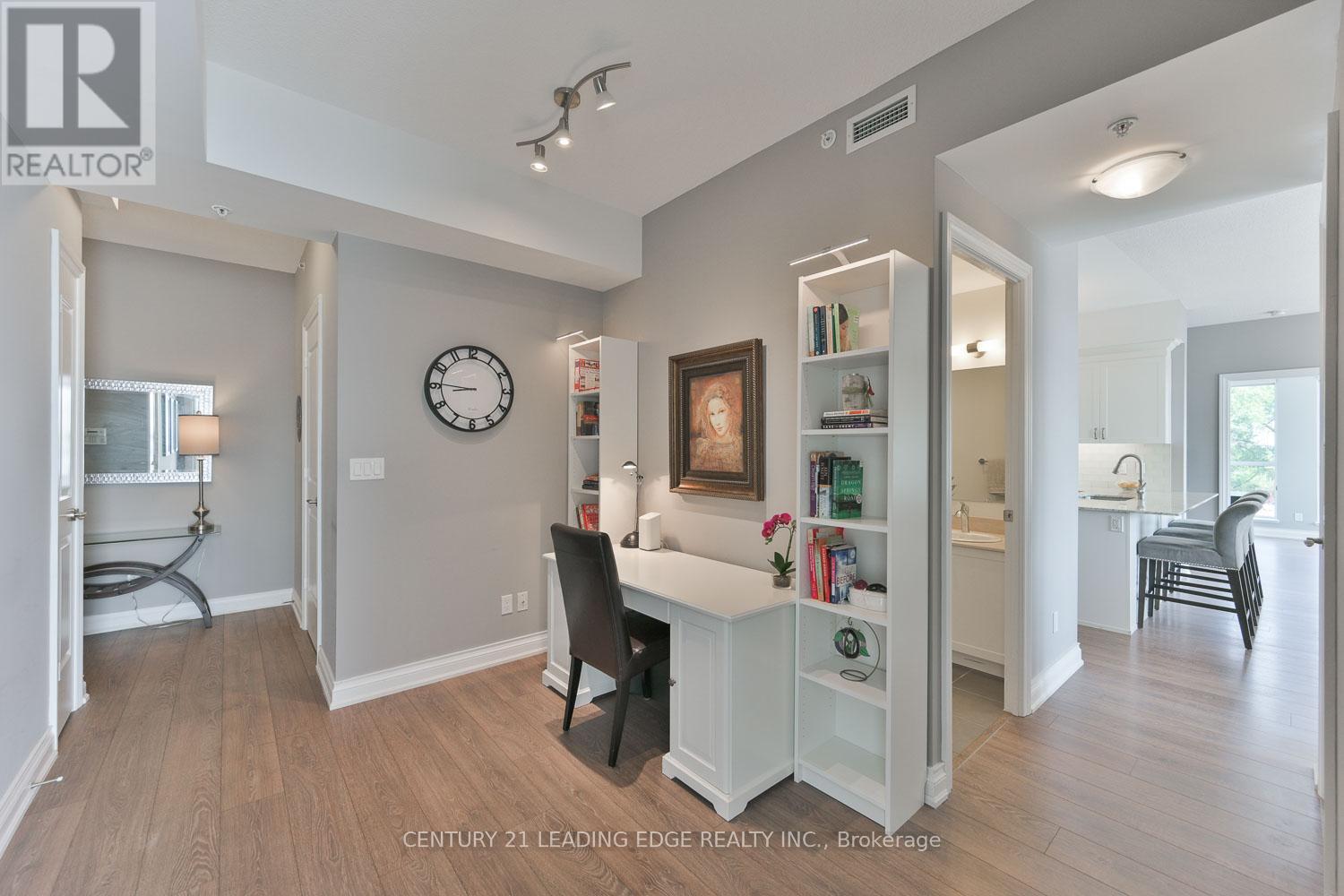 305 - 68 Main Street N, Markham, Ontario  L3P 0N5 - Photo 11 - N13537708