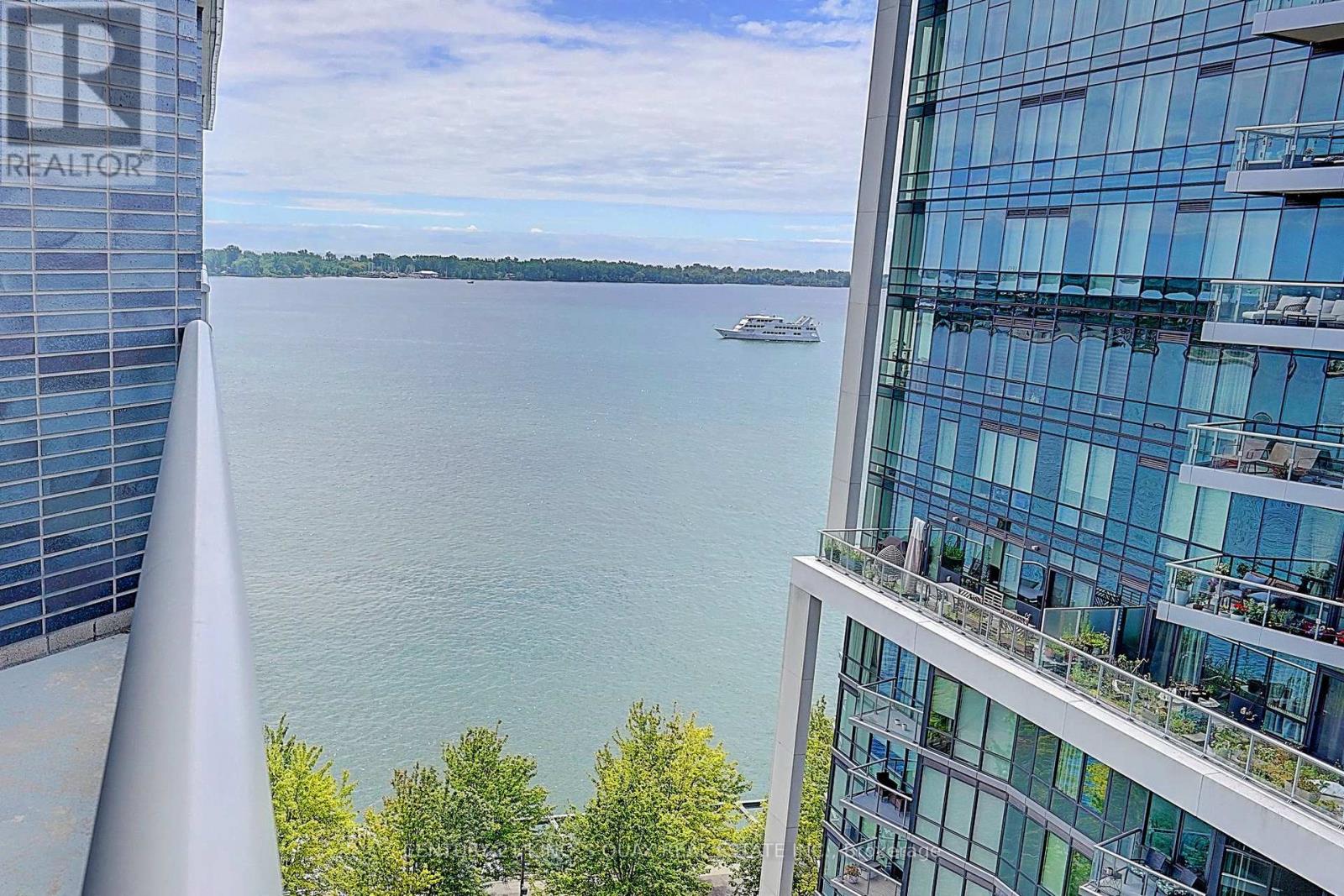 Ph01 - 1 Edgewater Drive, Toronto, Ontario  M5A 1B9 - Photo 20 - C13529564