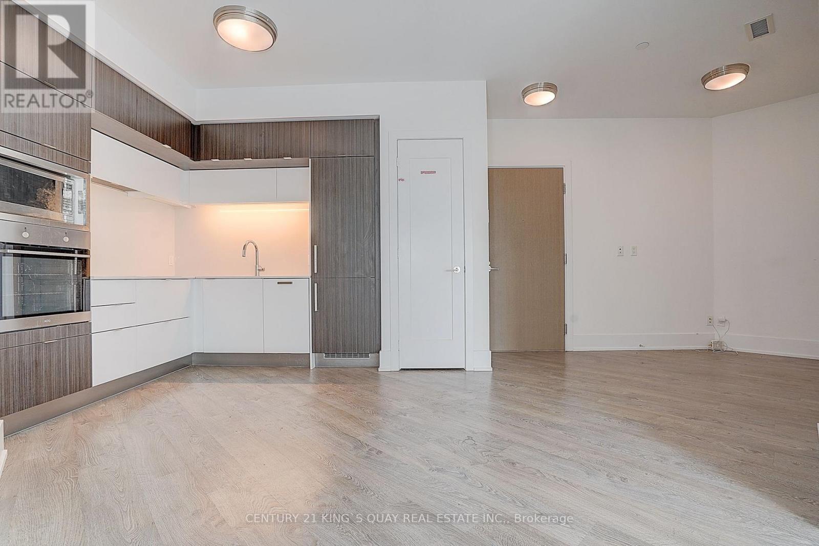 Ph01 - 1 Edgewater Drive, Toronto, Ontario  M5A 1B9 - Photo 29 - C13529564