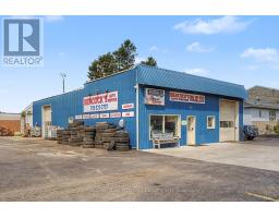 46 YONGE STREET S, Springwater, Ontario