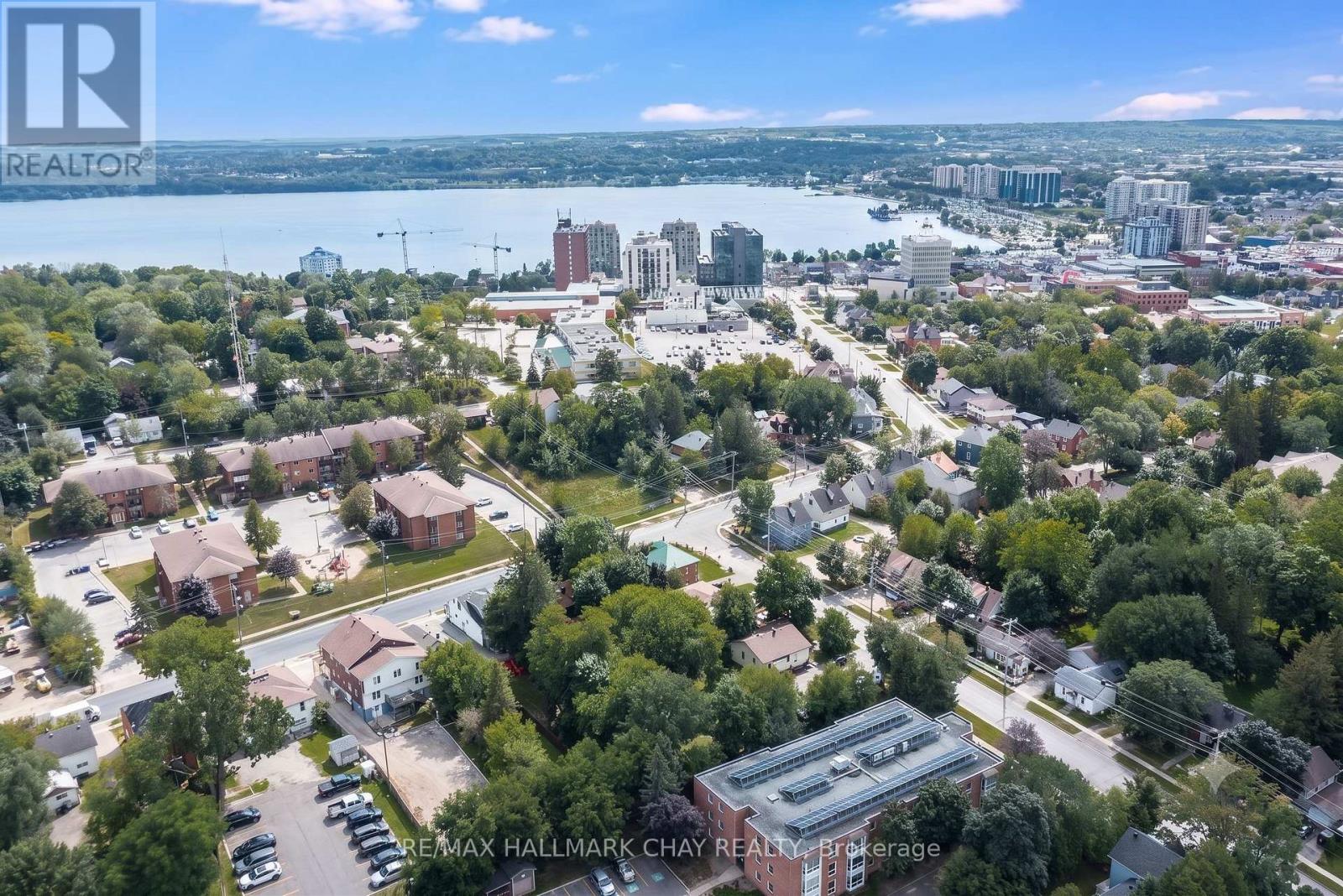 Main - 30 Penetang Street, Barrie, Ontario  L4M 1V6 - Photo 13 - S13537438
