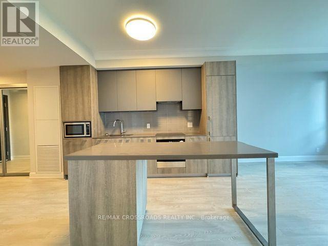 610 - 18 Water Walk Drive, Markham, Ontario L3R 6L5 - Photo 10 - N13508360