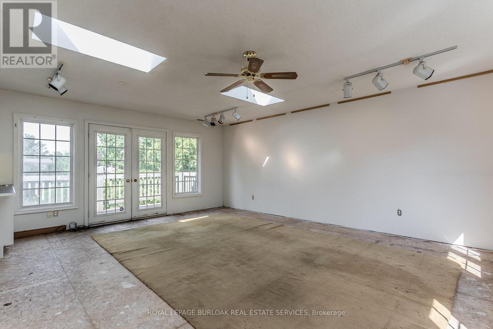 342 Bryant Crescent, Burlington, Ontario  L7L 3Z5 - Photo 22 - W13537488