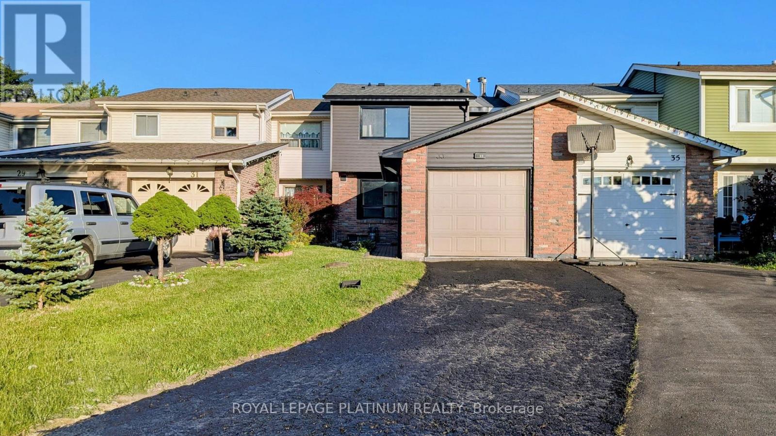 33 GREENE DRIVE, Brampton (Madoc)
