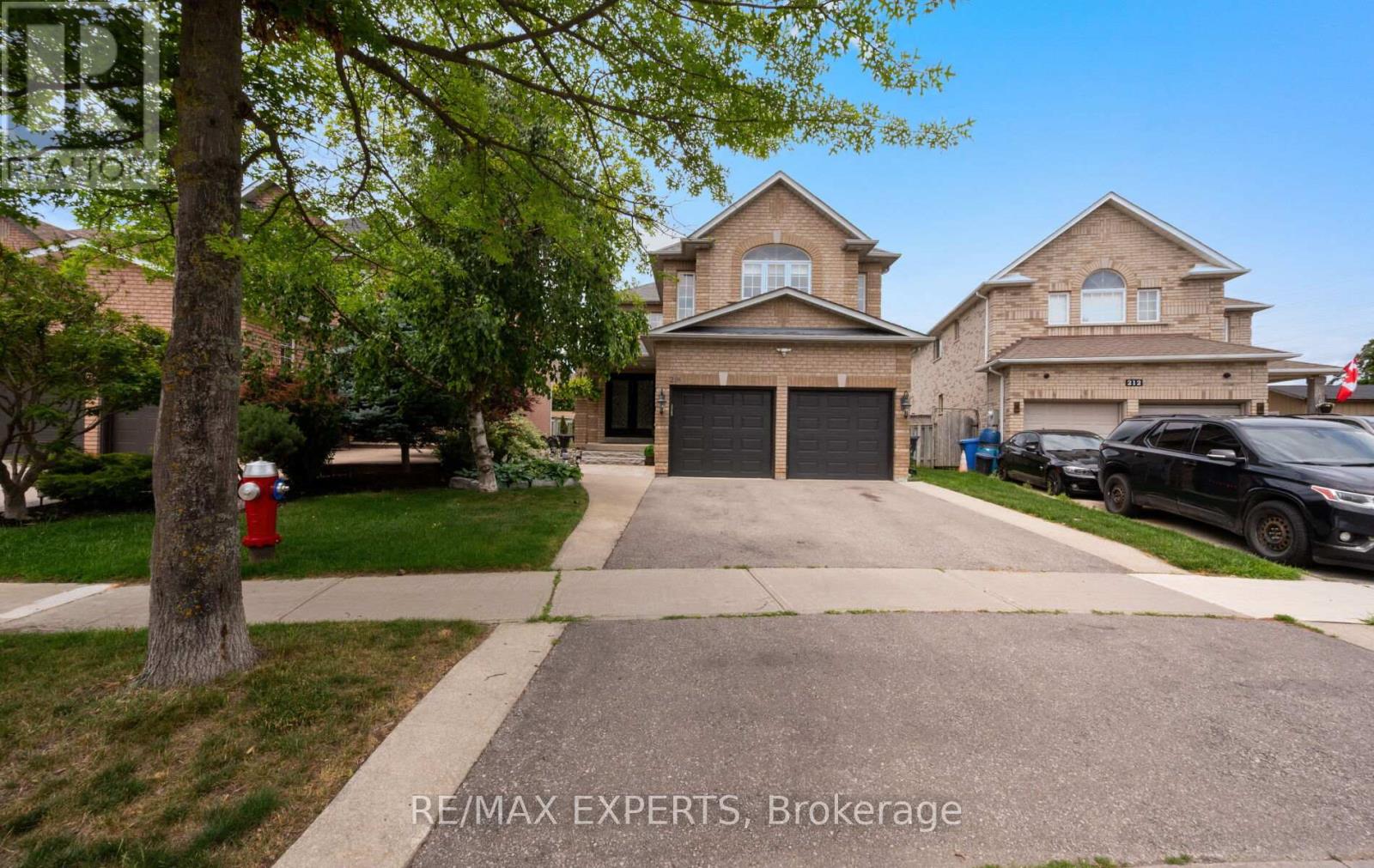 214 WATERBURY STREET, Caledon, Ontario