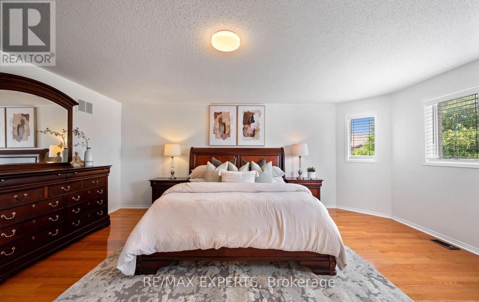 214 Waterbury Street, Caledon, Ontario  L7E 2H9 - Photo 17 - W13537568