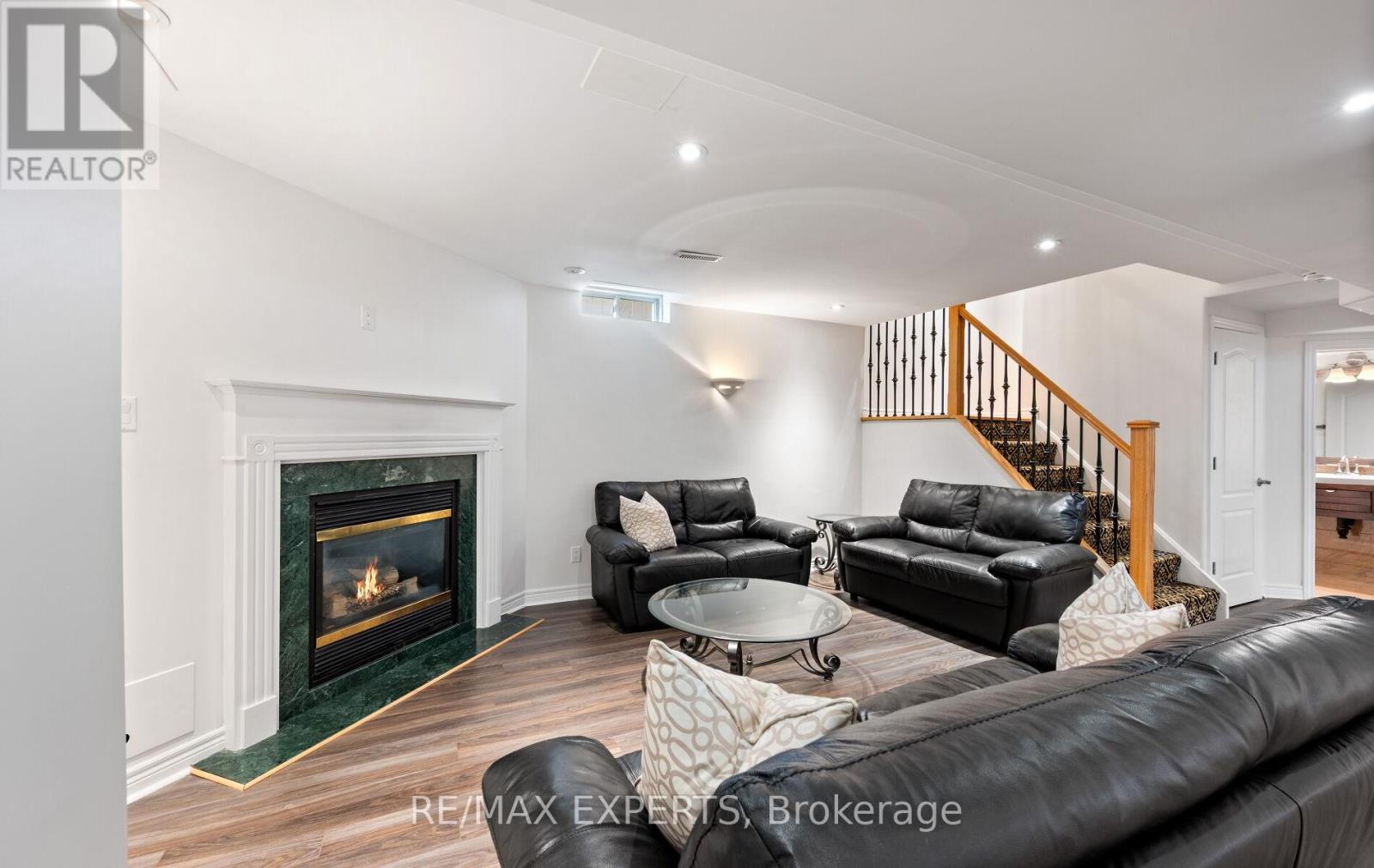 214 Waterbury Street, Caledon, Ontario  L7E 2H9 - Photo 35 - W13537568
