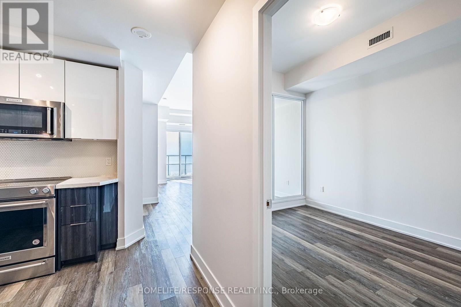 1008 - 20 Shore Breeze Drive, Toronto, Ontario  M8V 0C7 - Photo 7 - W13537594