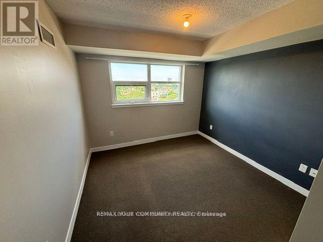 911 - 812 Lansdowne Avenue, Toronto, Ontario  M6H 4K5 - Photo 13 - W13537596