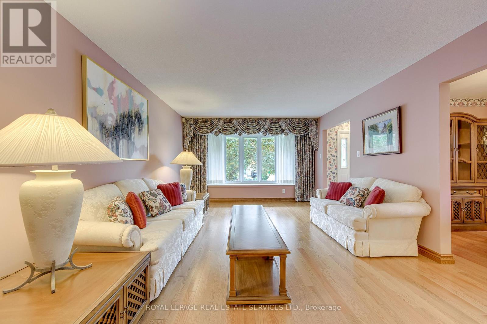 14 Governor Grove Crescent, Brampton, Ontario  L6Y 1A6 - Photo 8 - W13537652