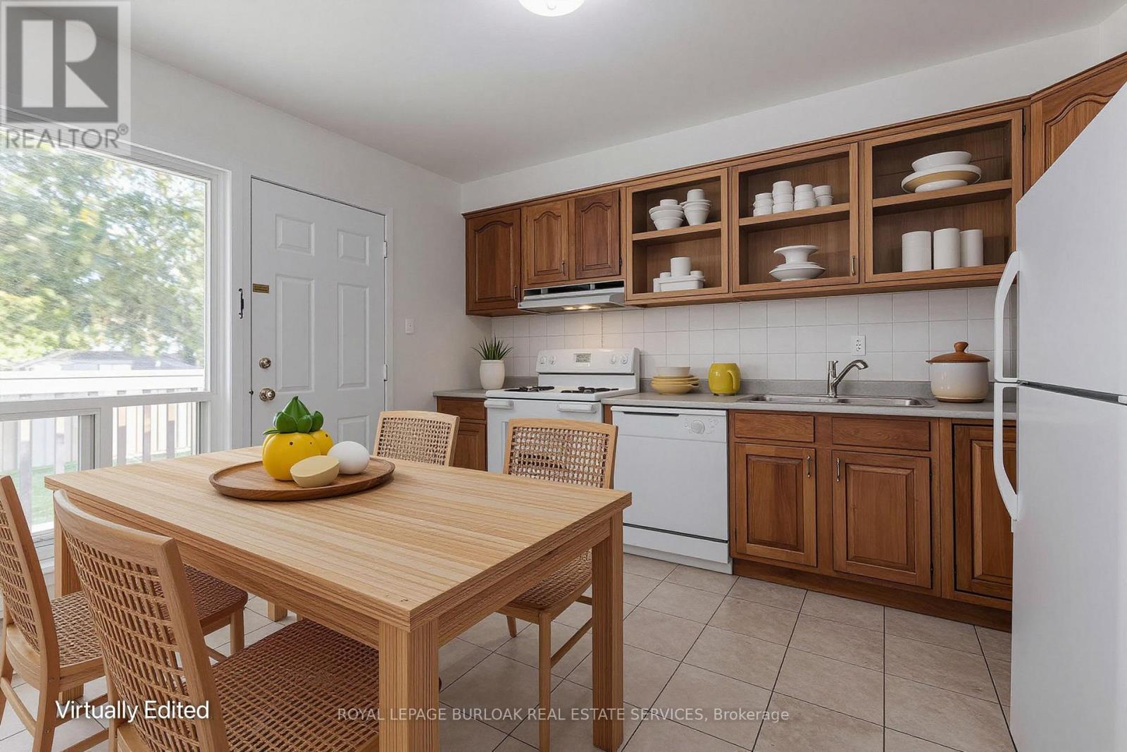 2915 Saint Malo Circle, Mississauga, Ontario  L5N 1S8 - Photo 11 - W13537680