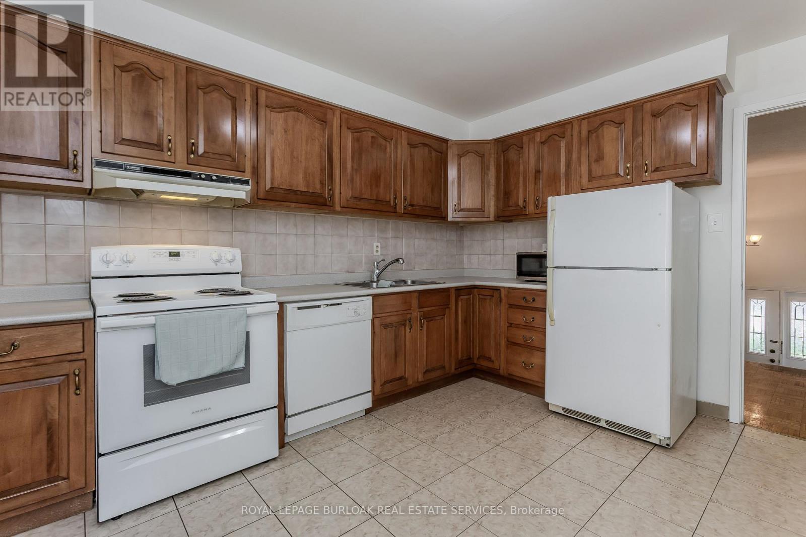 2915 Saint Malo Circle, Mississauga, Ontario  L5N 1S8 - Photo 13 - W13537680