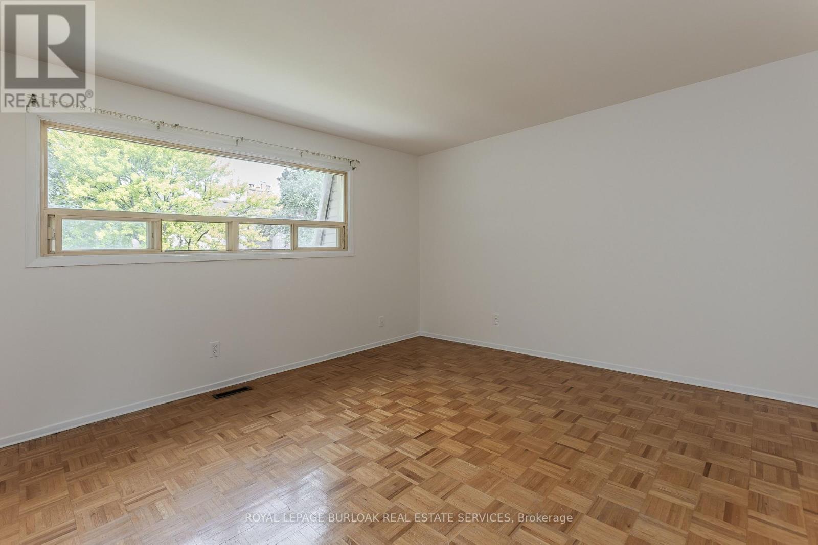 2915 Saint Malo Circle, Mississauga, Ontario  L5N 1S8 - Photo 16 - W13537680