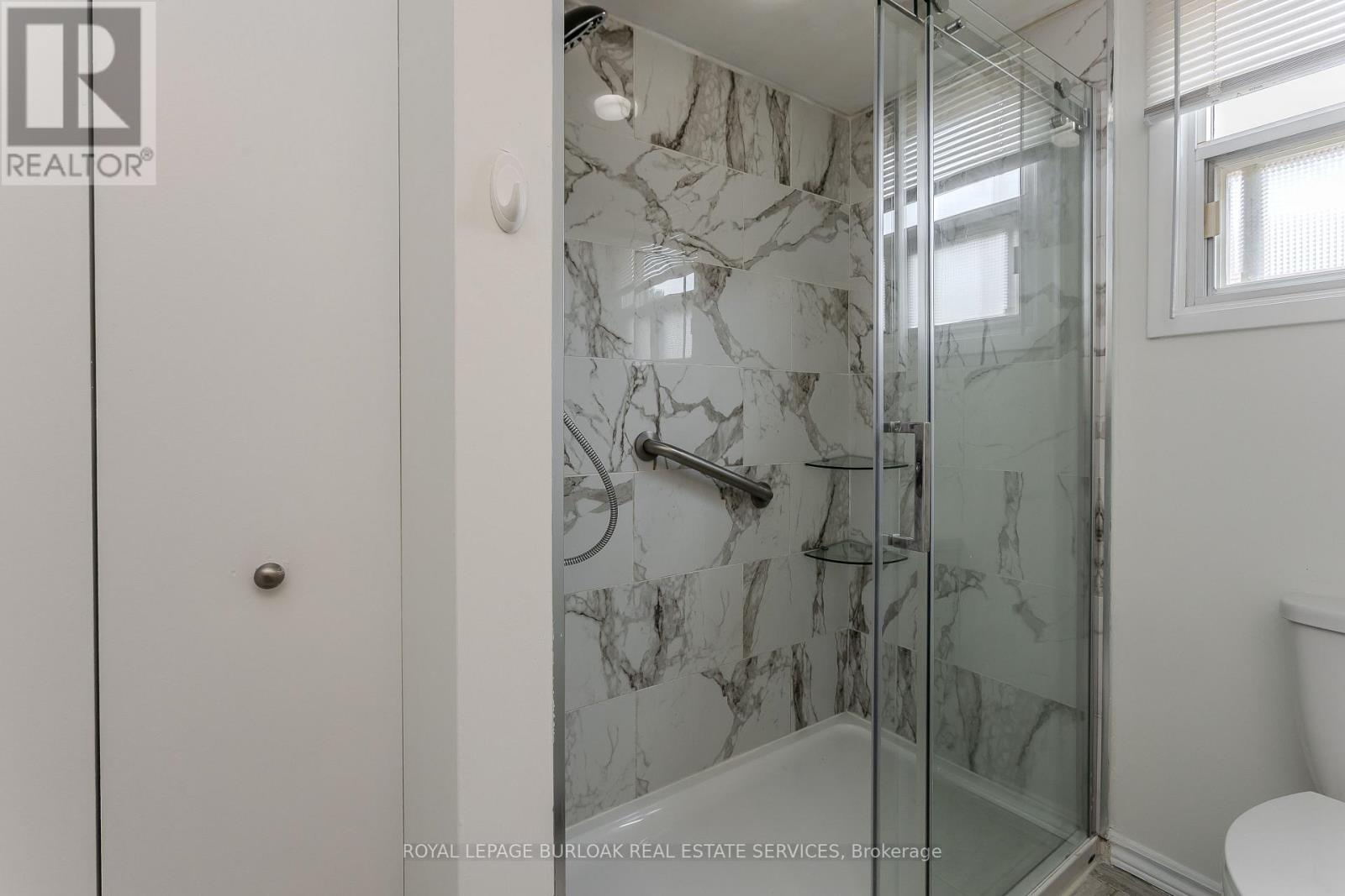 2915 Saint Malo Circle, Mississauga, Ontario  L5N 1S8 - Photo 20 - W13537680