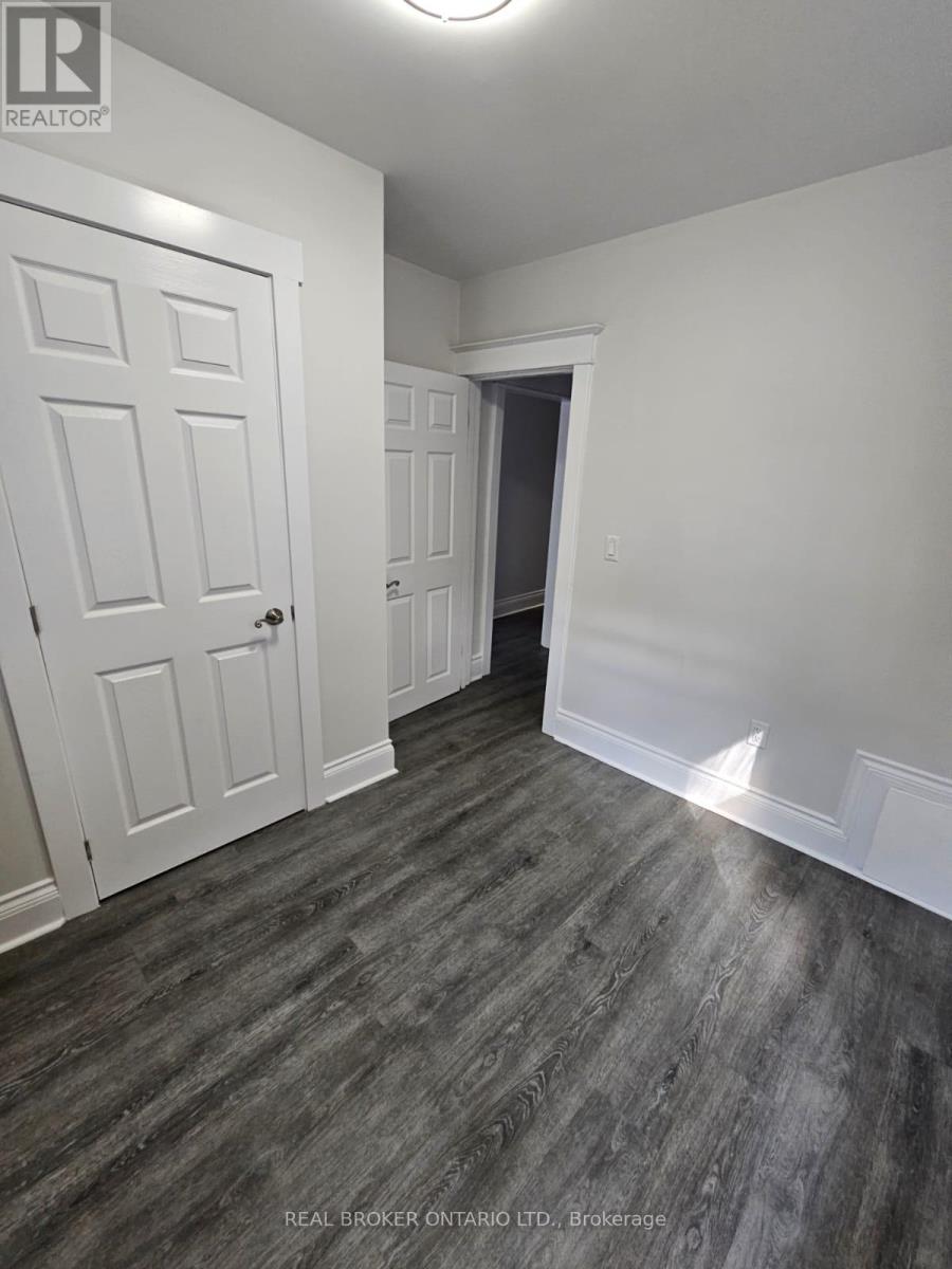 1 - 983 Main Street E, Hamilton, Ontario  L8M 1N3 - Photo 12 - X13537316