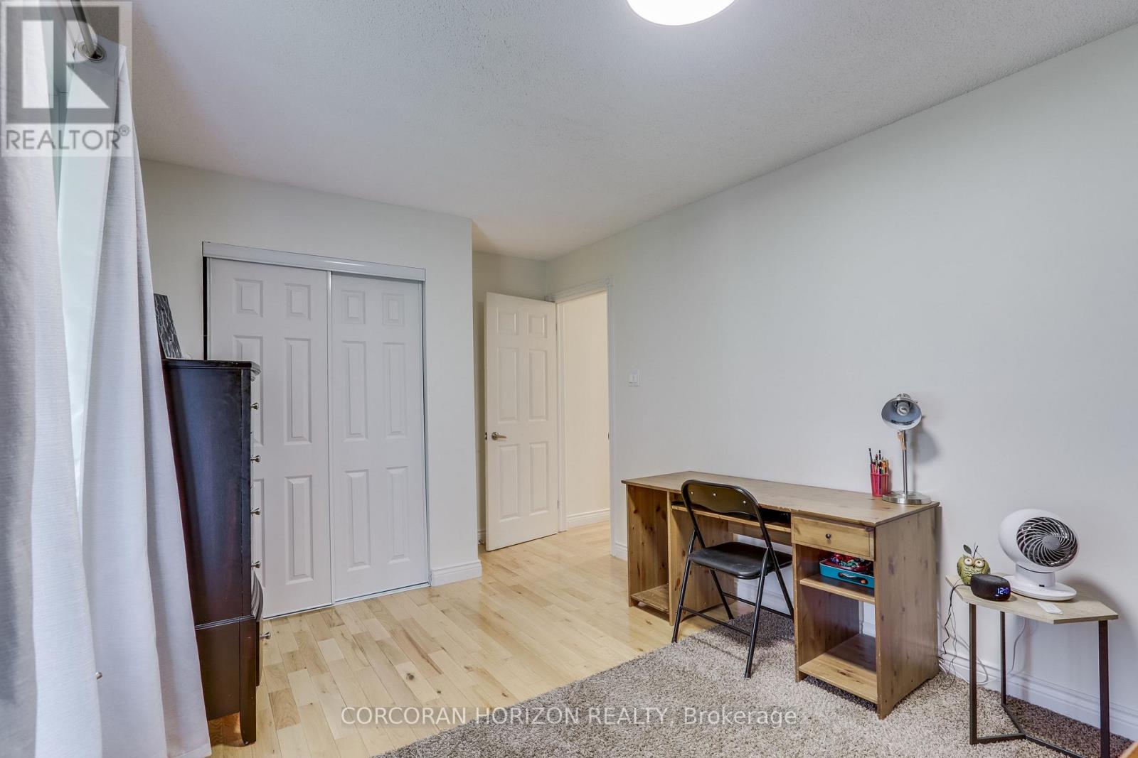 4542 Avenue Road, London South, Ontario N6N 1E7 - Photo 22 - X13537498