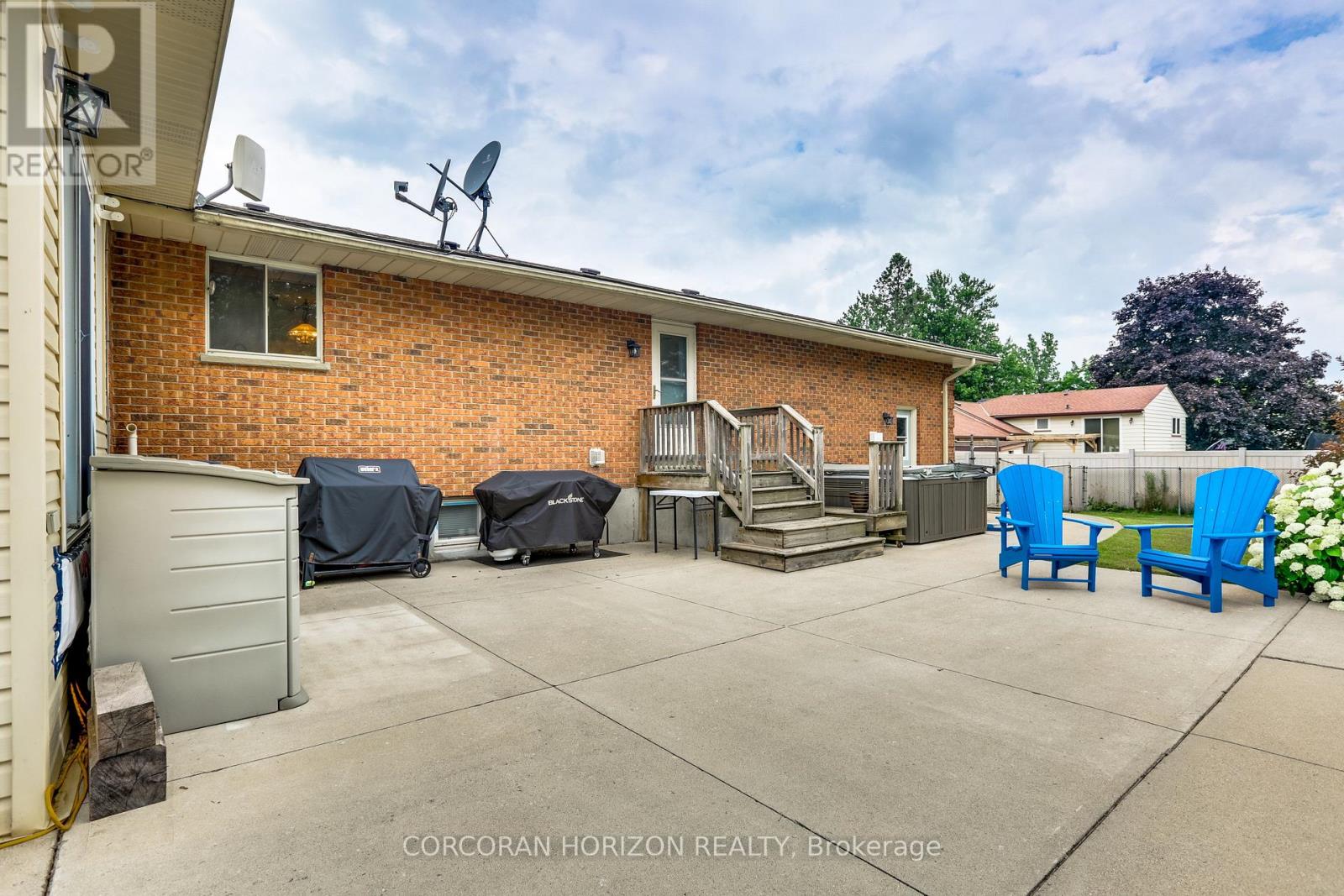 4542 Avenue Road, London South, Ontario N6N 1E7 - Photo 48 - X13537498