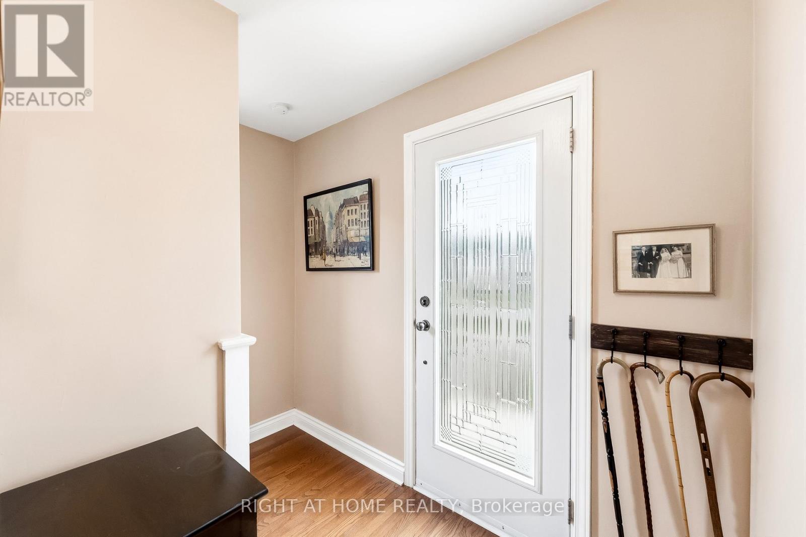 11 Clovelly Street, Port Hope, Ontario  L1A 2J4 - Photo 4 - X13537650