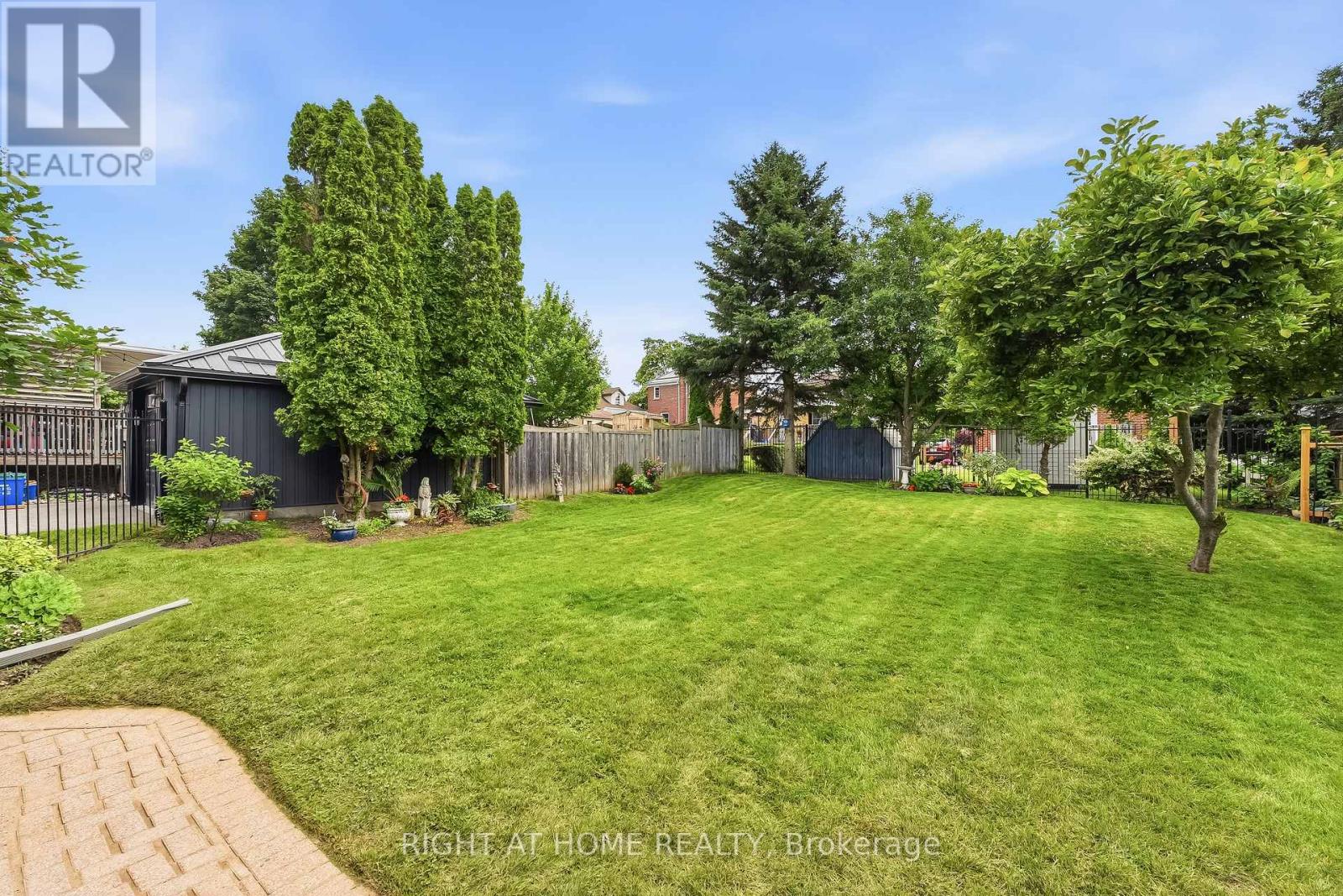 11 Clovelly Street, Port Hope, Ontario  L1A 2J4 - Photo 40 - X13537650