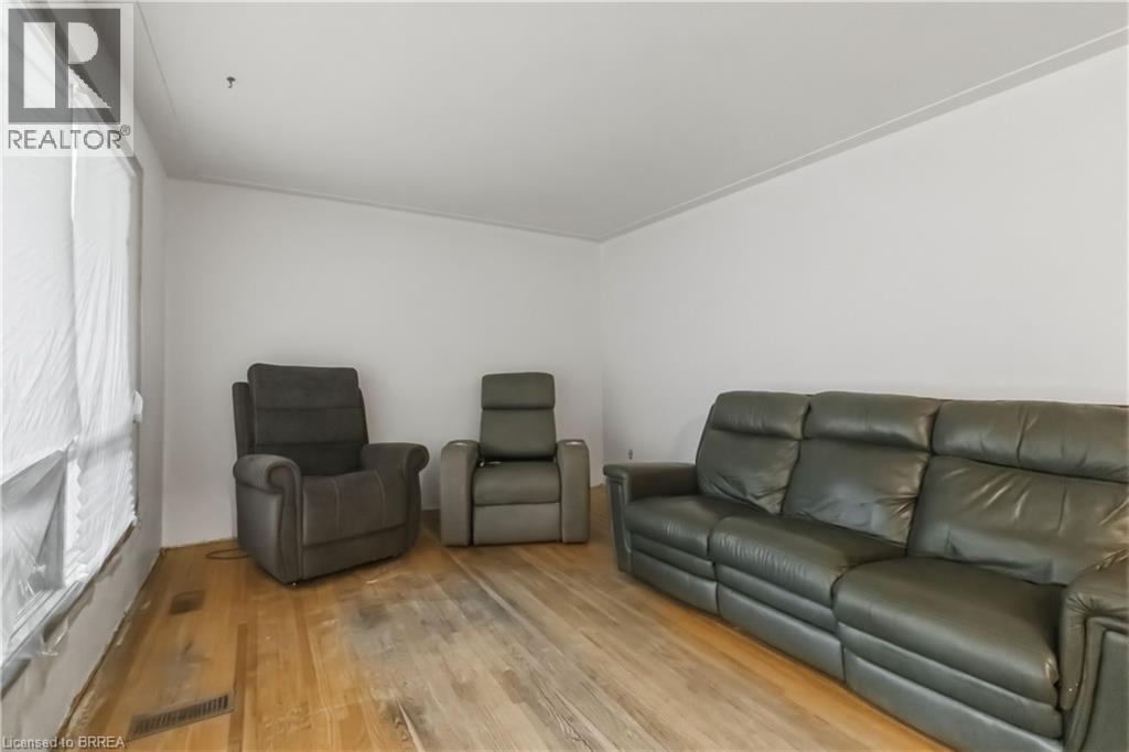 47 Brier Park Road, Brantford, Ontario  N3R 3R1 - Photo 10 - 40844533