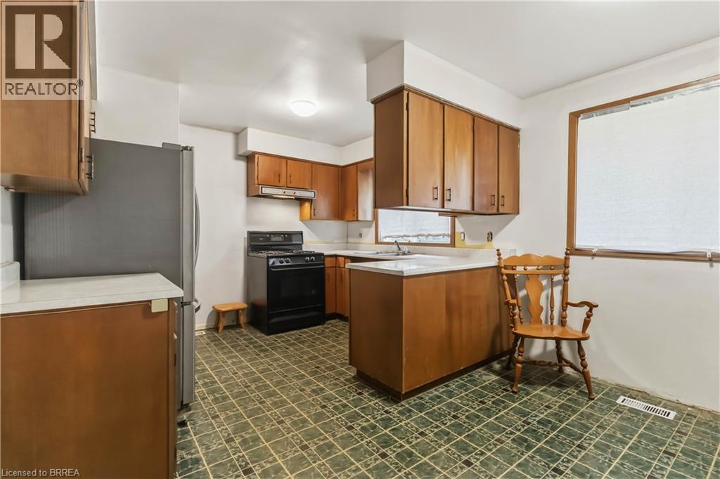 47 Brier Park Road, Brantford, Ontario  N3R 3R1 - Photo 14 - 40844533
