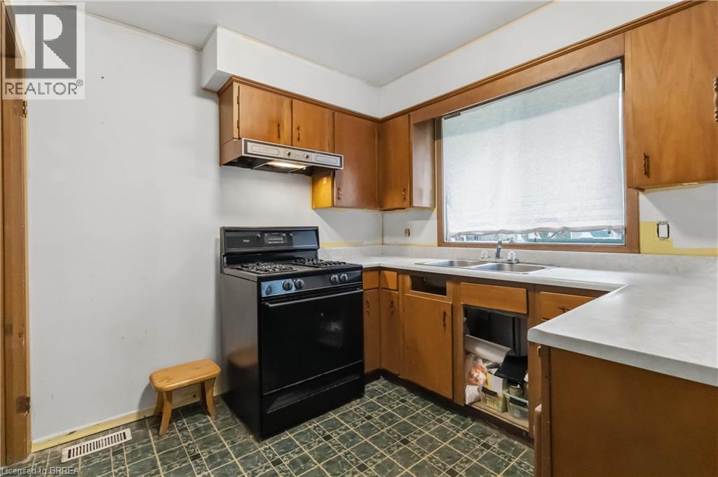 47 Brier Park Road, Brantford, Ontario  N3R 3R1 - Photo 21 - 40844533