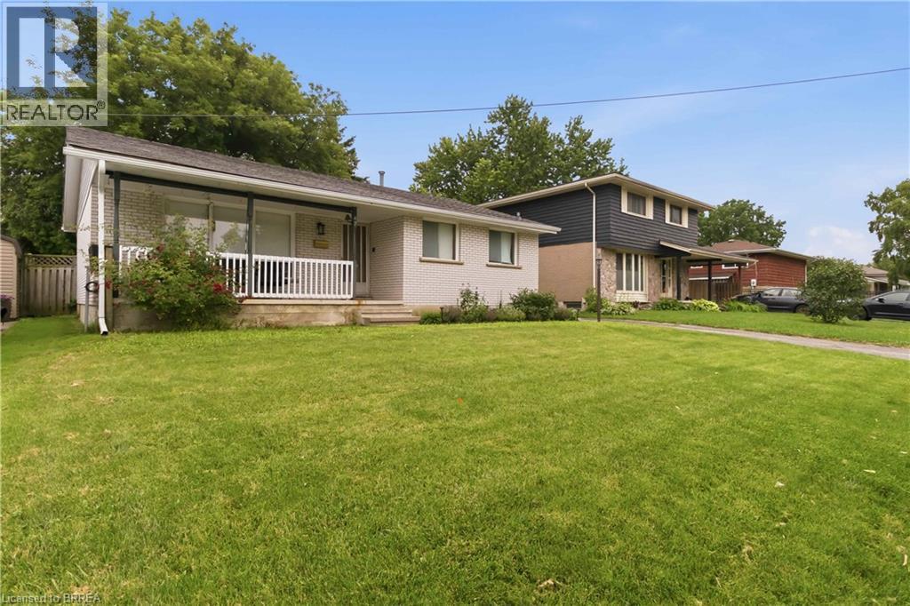 47 Brier Park Road, Brantford, Ontario  N3R 3R1 - Photo 3 - 40844533