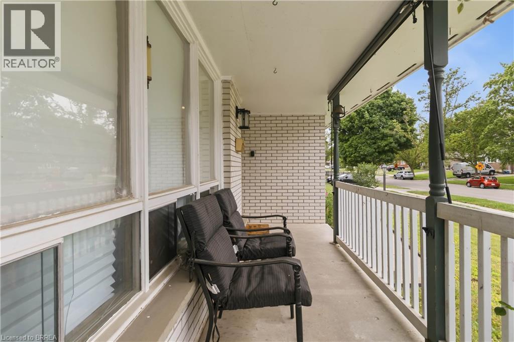 47 Brier Park Road, Brantford, Ontario  N3R 3R1 - Photo 6 - 40844533