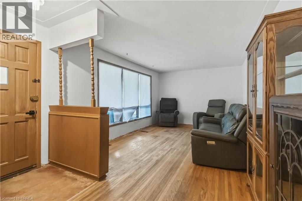 47 Brier Park Road, Brantford, Ontario  N3R 3R1 - Photo 8 - 40844533