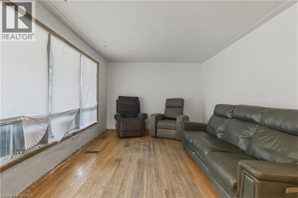 47 Brier Park Road, Brantford, Ontario  N3R 3R1 - Photo 9 - 40844533